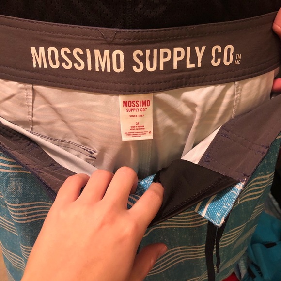 Mossimo Supply Co. swimming trunks - Picture 2 of 5